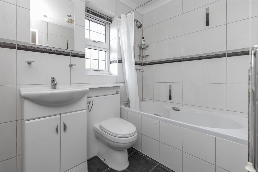 Additional image 11 of Havercroft Close, St. Albans