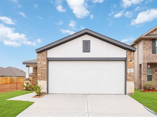 5313 Basquiat Dr, Houston, TX 77048