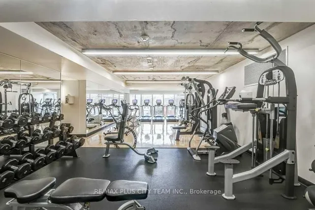 Additional image 13 of 78 Tecumseth St Unit 411