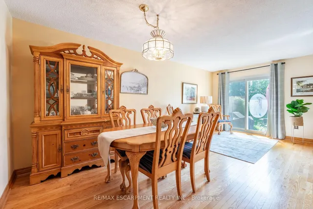 Additional image 7 of 2301 Cavendish Dr Unit 82