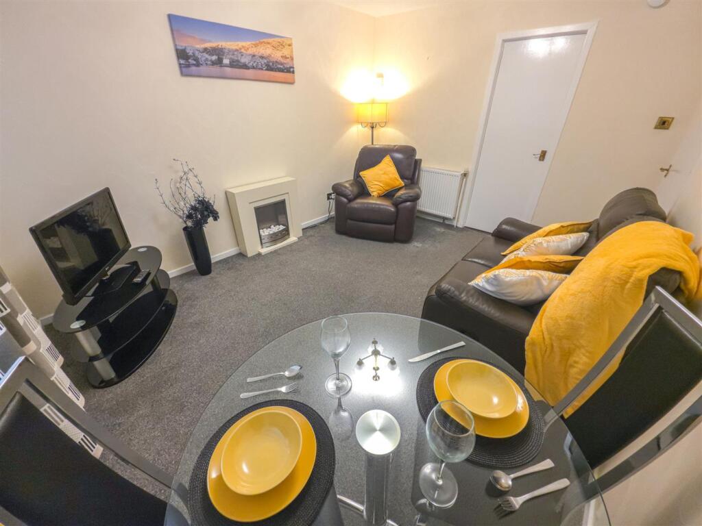 Additional image 3 of Great Northern Road