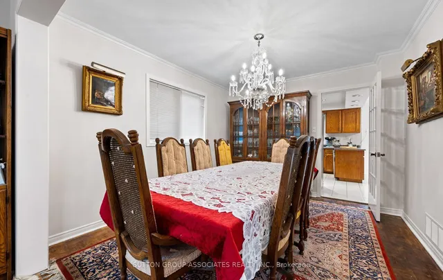 Additional image 44 of 1252 Greenwood Cres