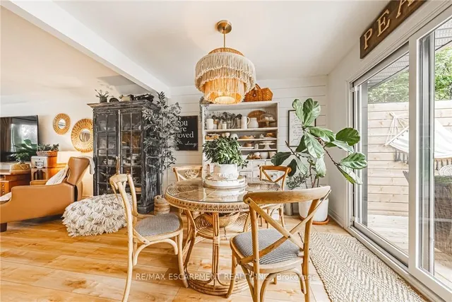 Additional image 13 of 452 John Frederick Dr