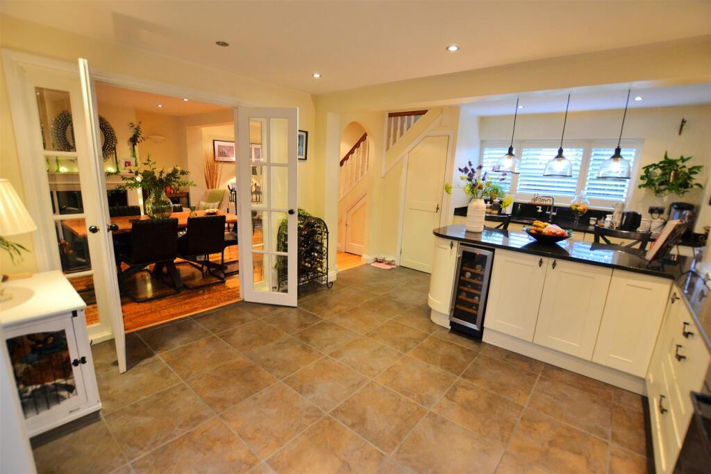 Additional image 20 of Churchill Crescent, Welham Green
