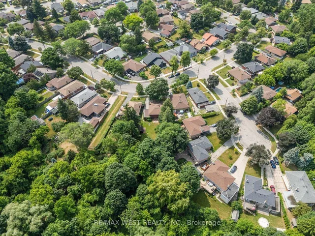 Additional image 44 of 169 Thistle Down Blvd