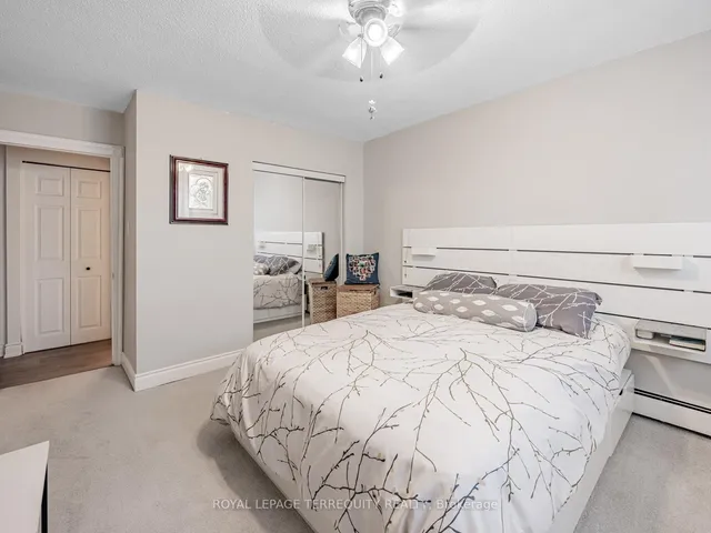 Additional image 17 of 2411 New St Unit 205