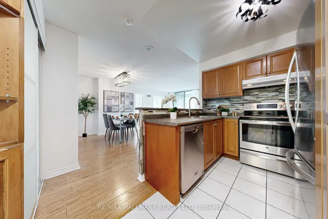 Additional image 6 of 7 Lorraine Dr Unit 1211