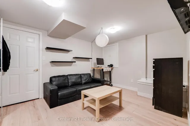 Additional image 31 of 741 Wettlaufer Terr