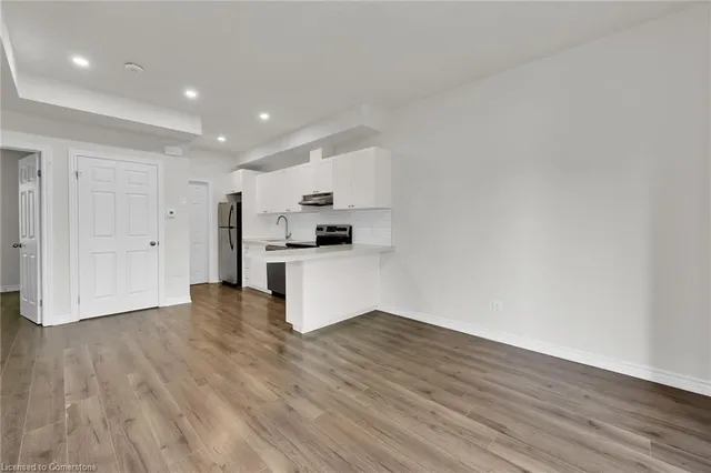 Additional image 6 of 164 Heiman St Unit 3C