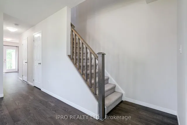 Additional image 16 of 388 Old Huron Rd Unit 16B