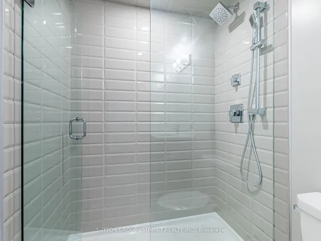 房产图片 25 - 加拿大安大略省奥克维尔William Cutmore大道3006号809单元