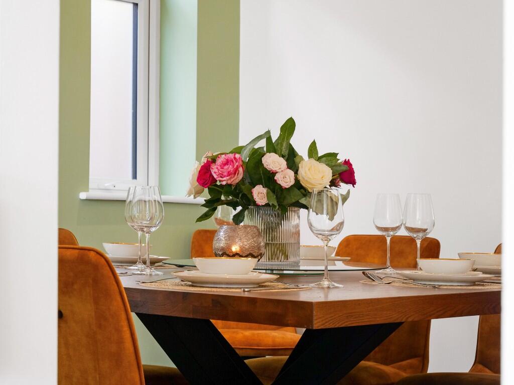 Additional image 7 of Bloomfield Road, Harpenden, Hertfordshire, AL5