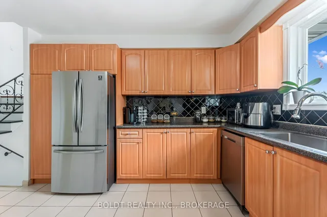 Additional image 12 of 124 Quaker Cres