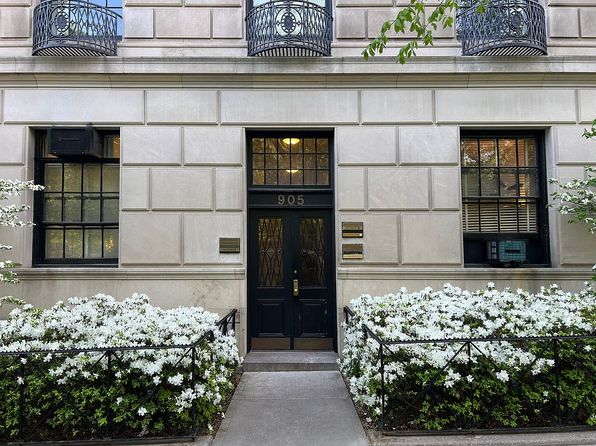 905 5th Ave, New York, NY 10021