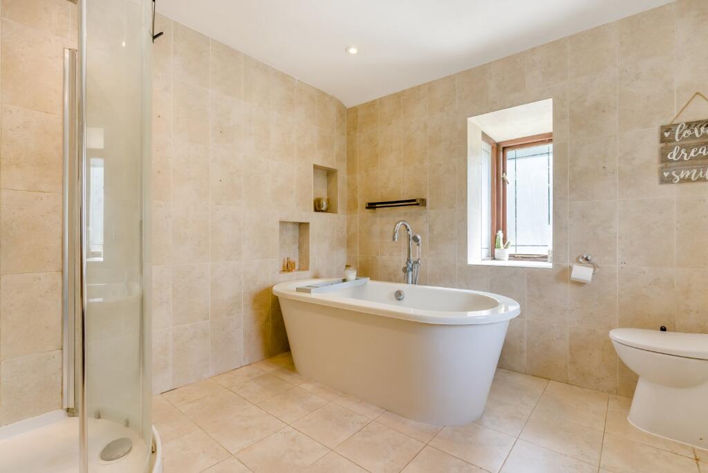 Additional image 54 of Radlett Road, Frogmore, St. Albans, Hertfordshire