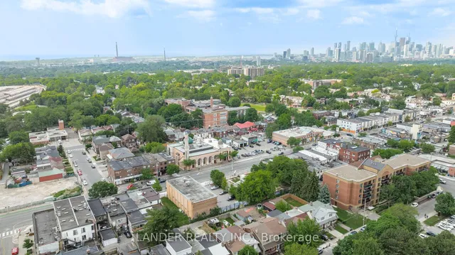 Additional image 36 of 98 Chatham Ave