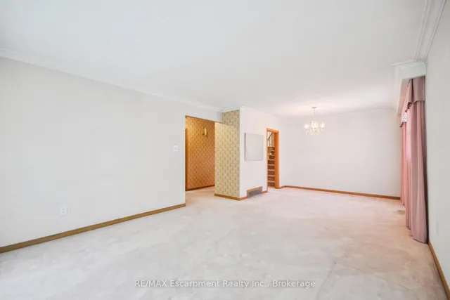 Additional image 8 of 3212 Cedartree Cres