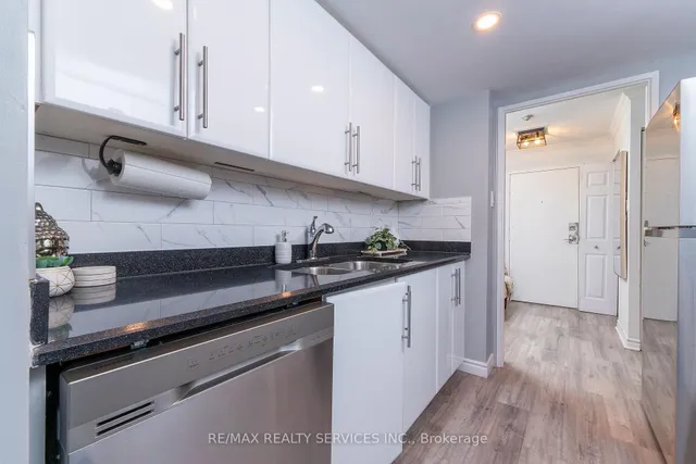 Additional image 17 of 1155 Bough Beeches Blvd Unit 1405