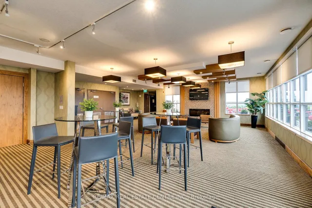 Additional image 31 of 112 Benton St Unit 211