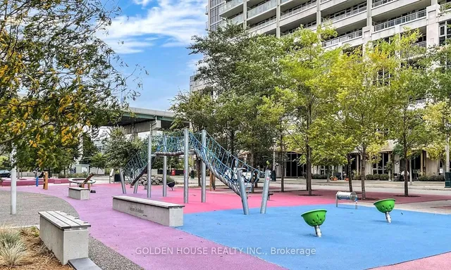 Additional image 14 of 215 Fort York Blvd Unit 2309