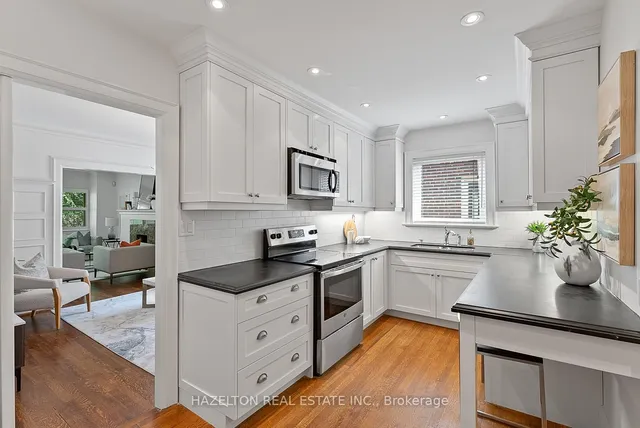 Additional image 9 of 9 Clarendon Ave Unit A