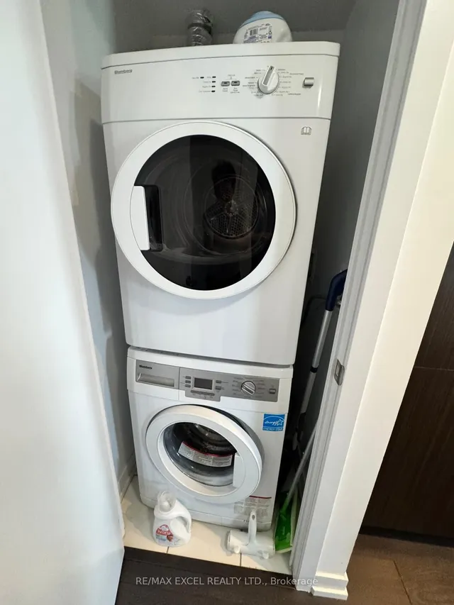 Additional image 4 of 125 Redpath Ave Unit 1804