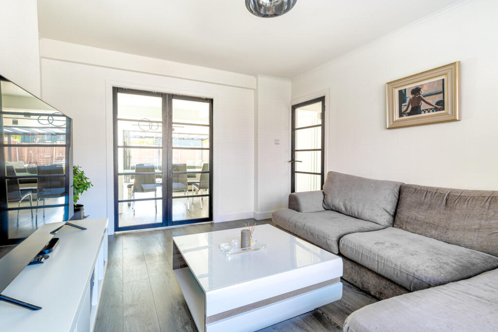 Additional image 6 of Briar Road, St. Albans, Herts, AL4