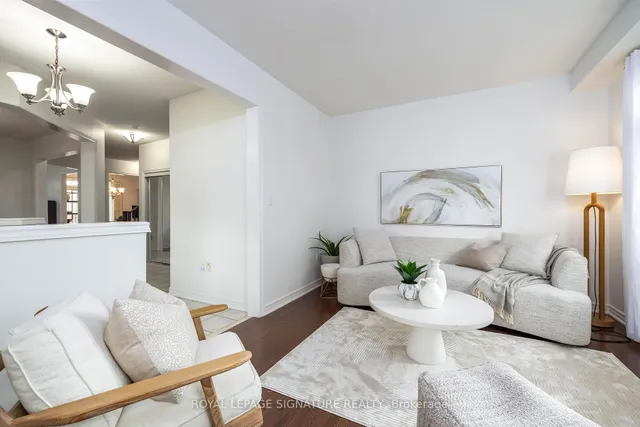 Additional image 6 of 1 Skylar Circ