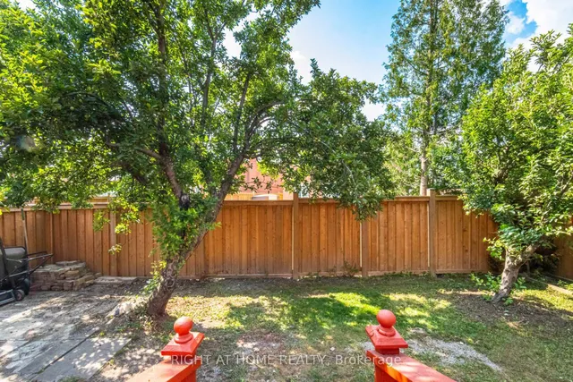 Additional image 49 of 325 Harrowsmith Dr