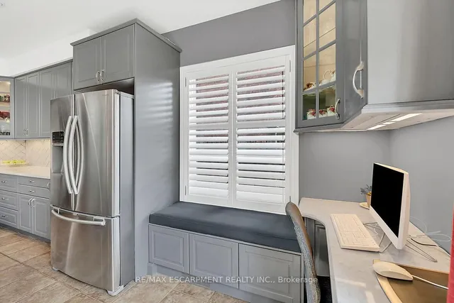 Additional image 9 of 4 Moonstone Crt