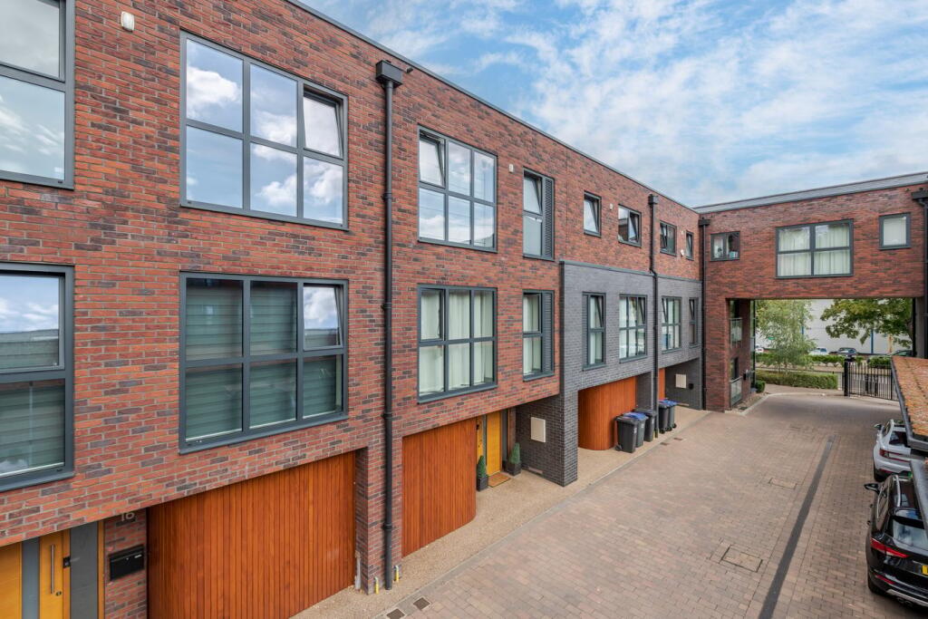 Additional image 32 of Groom Place, Welwyn Garden City, AL7