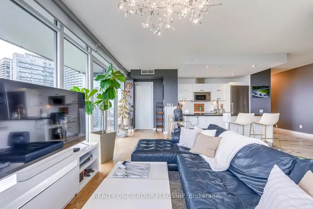 Additional image 9 of 88 Park Lawn Rd Unit 1105