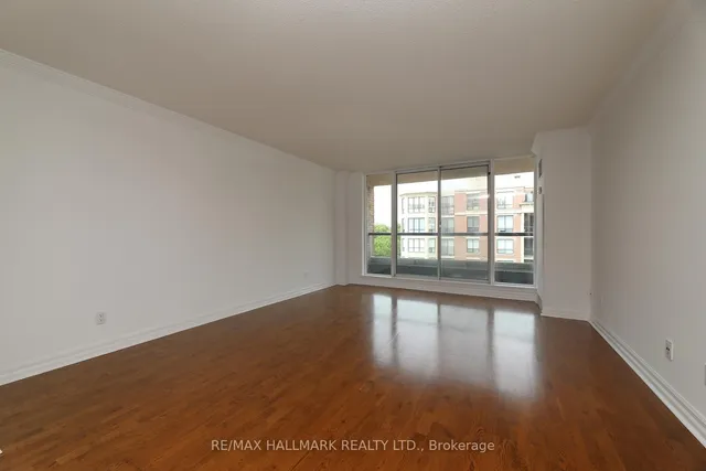 Additional image 24 of 2727 Yonge St Unit 609