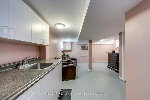 Additional image 40 of 593 Royal York Rd