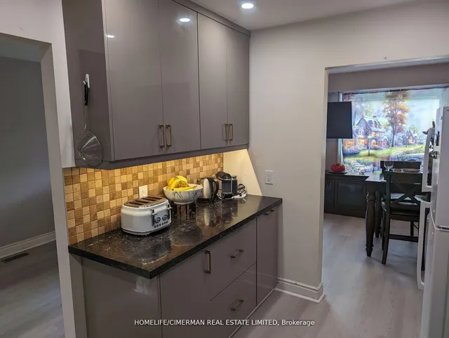 Additional image 8 of 46 Foster Cres Unit 46