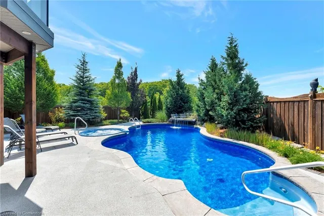 Additional image 37 of 36 Newcastle Crt