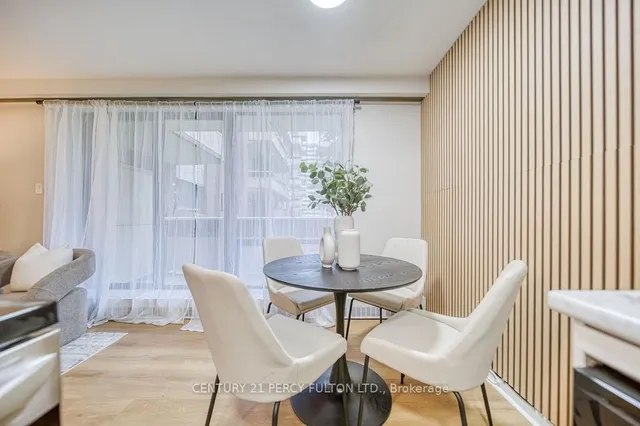 Additional image 16 of 921 Midland Ave Unit 101