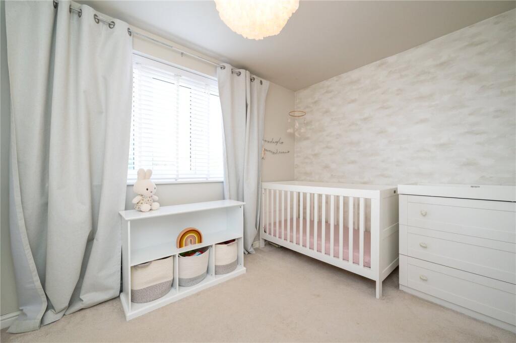 Additional image 14 of Shakespeare Close, St. Albans, Hertfordshire