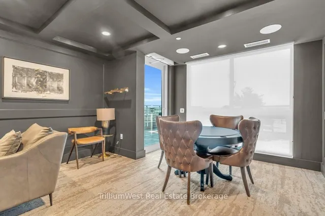 Additional image 30 of 1050 Main St Unit 1004