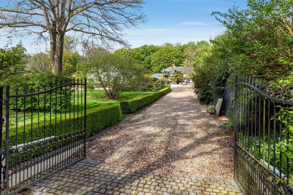 Additional image 24 of Tewin Water, Welwyn