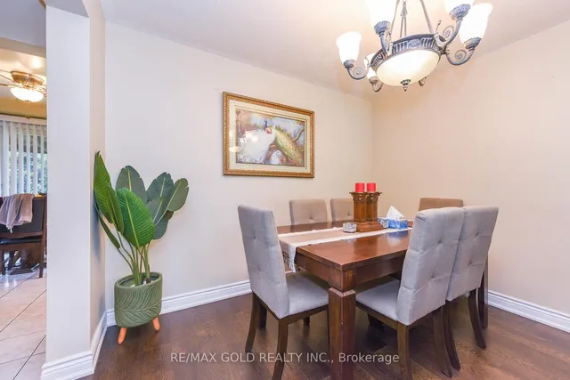 Additional image 8 of 3507 Laddie Cres