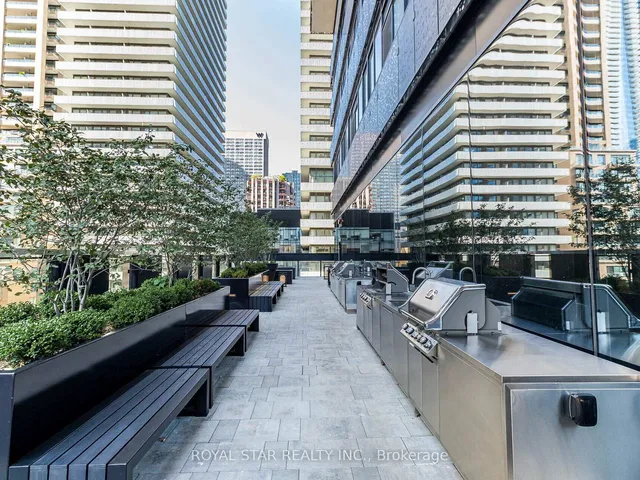 Additional image 35 of 55 Charles St Unit 2706