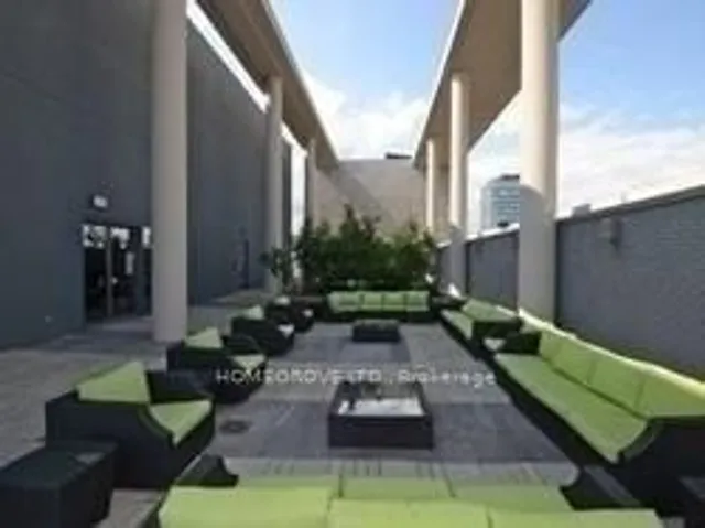 Additional image 20 of 770 Bay St Unit 2103