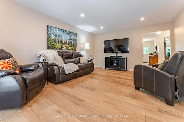 Additional image 23 of 141 Springfield Blvd