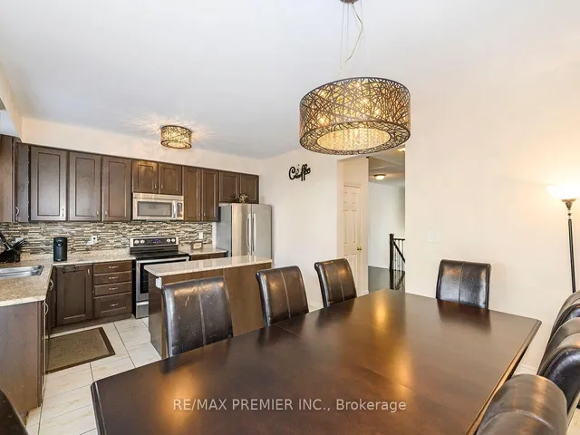 Additional image 19 of 38 Betty Nagle St