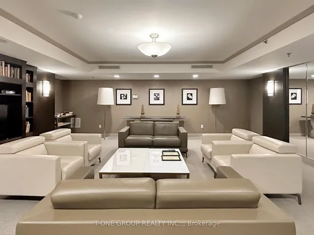 Additional image 33 of 388 Bloor St Unit 1607