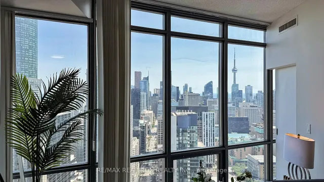 Additional image 24 of 832 Bay St Unit 4109