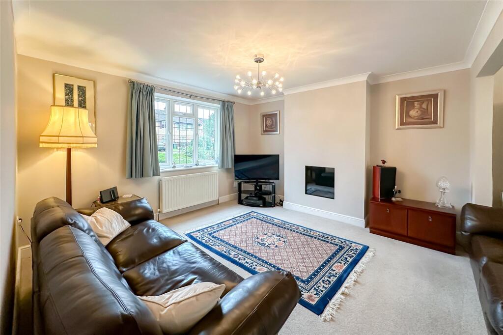 Additional image 29 of Evans Grove, St. Albans, Hertfordshire, AL4