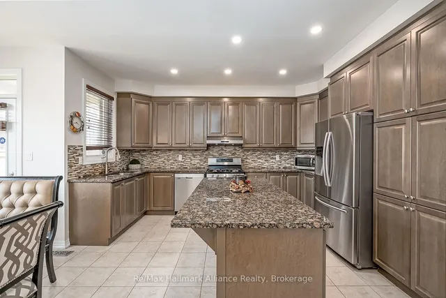 Additional image 14 of 177 Sixteen Mile Dr