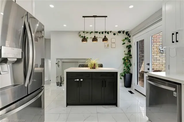 Additional image 15 of 101 Devonglen Dr